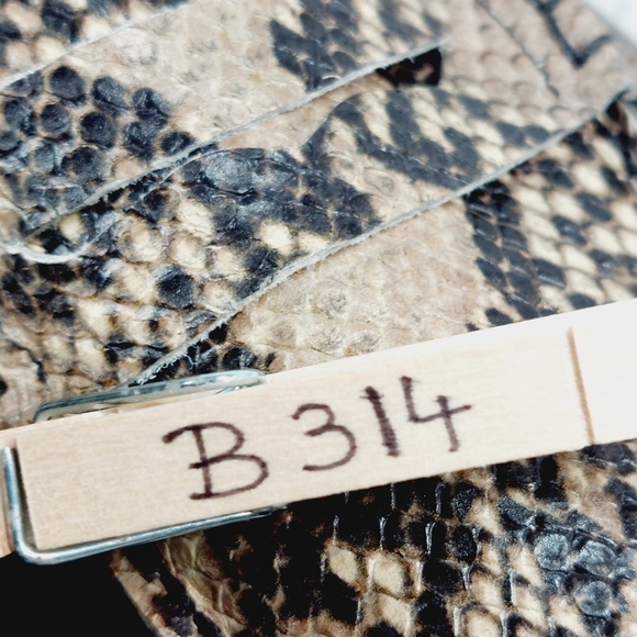 New VINNY'S Townee Panelled Snake-Effect Leather Penny Loafers B314 - Picture 14 of 14